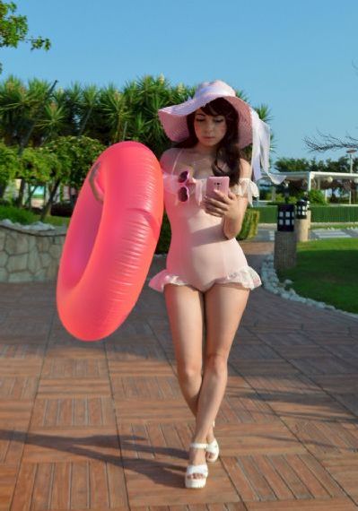 免费高清色婷婷一区二区狠狠_超清在线播放