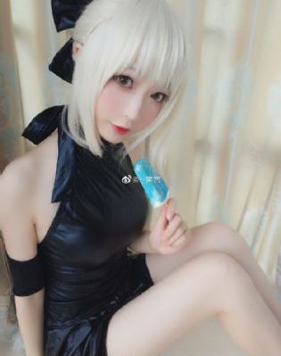 国偷精品无码久久久久蜜桃软件_HD手机在线观看